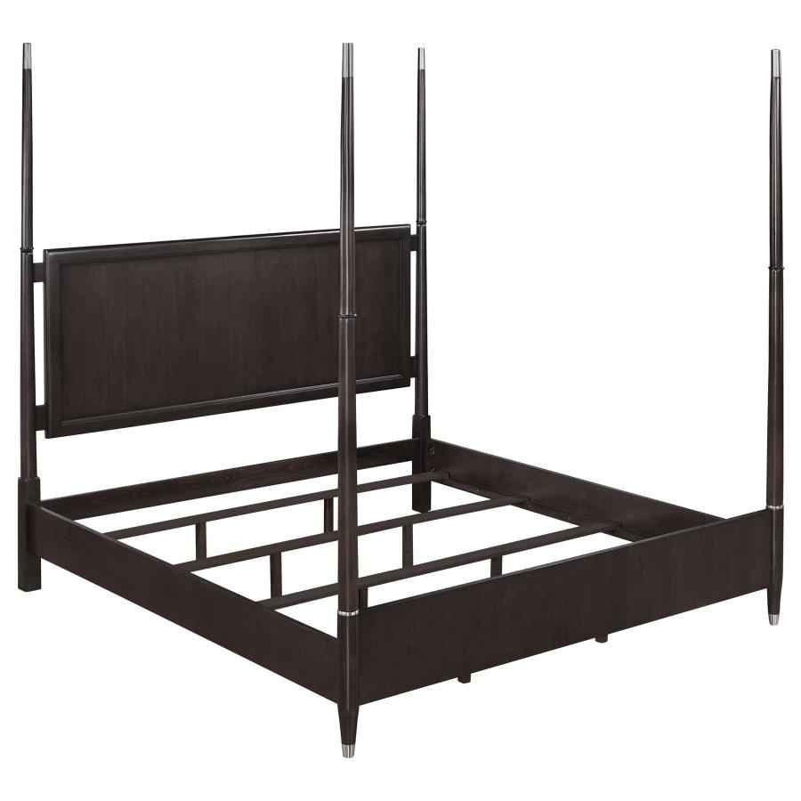 Emberlyn Wood Queen Poster Bed Brown - Home & Sleep Outlet
