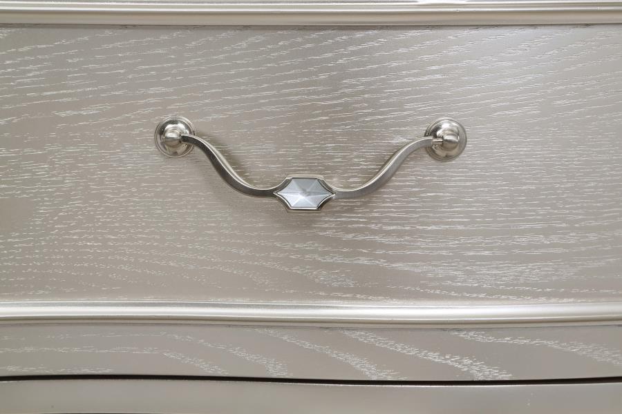 Evangeline 3-drawer Nightstand Silver Oak - Home & Sleep Outlet