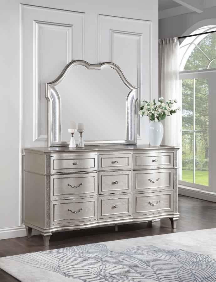 Evangeline 9-drawer Dresser with Mirror Silver Oak - Home & Sleep Outlet