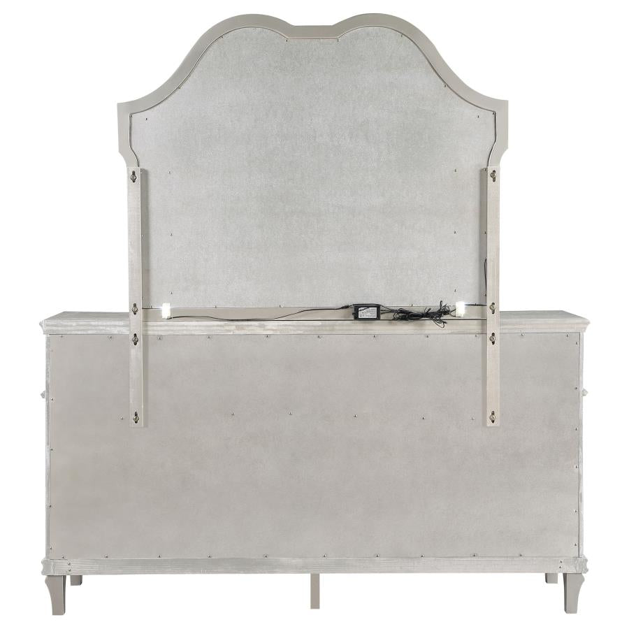 Evangeline 9-drawer Dresser with Mirror Silver Oak - Home & Sleep Outlet