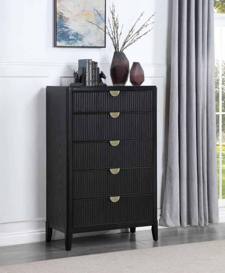 Brookmead 5-drawer Bedroom Chest Black - Home & Sleep Outlet