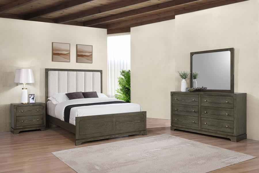 Gran Park 4-piece Eastern King Bedroom Set Dark Cocoa
