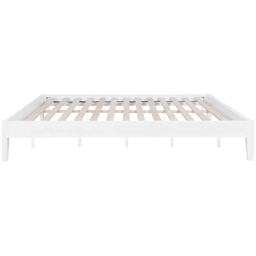 Hounslow Eastern King Universal Platform Bed White - Home & Sleep Outlet