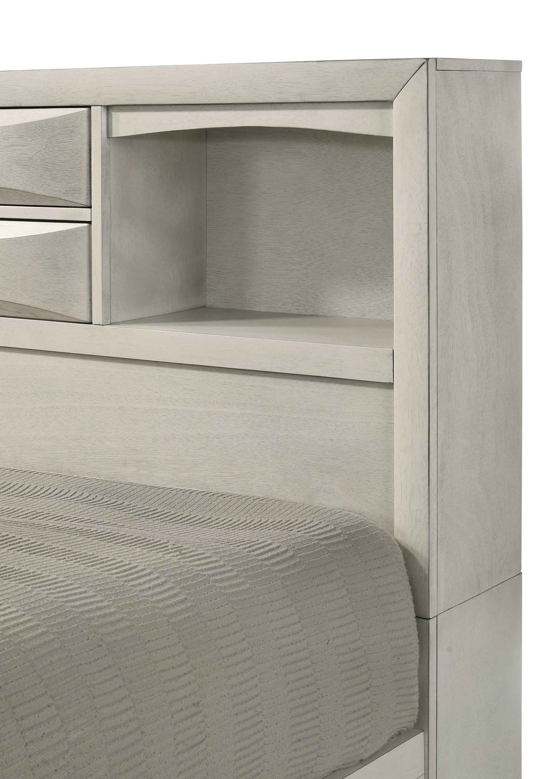 EMILY B4255K (4-Piece Bedroom Set)