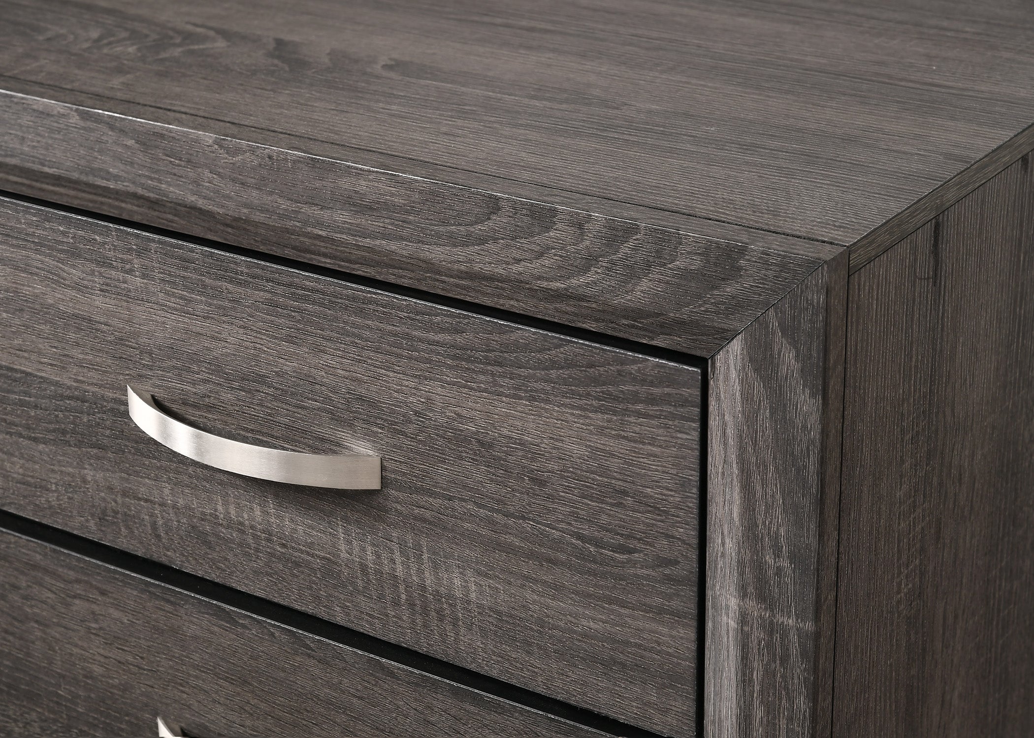 AKERSON B4620F-4P (5-Piece Bedroom Set)