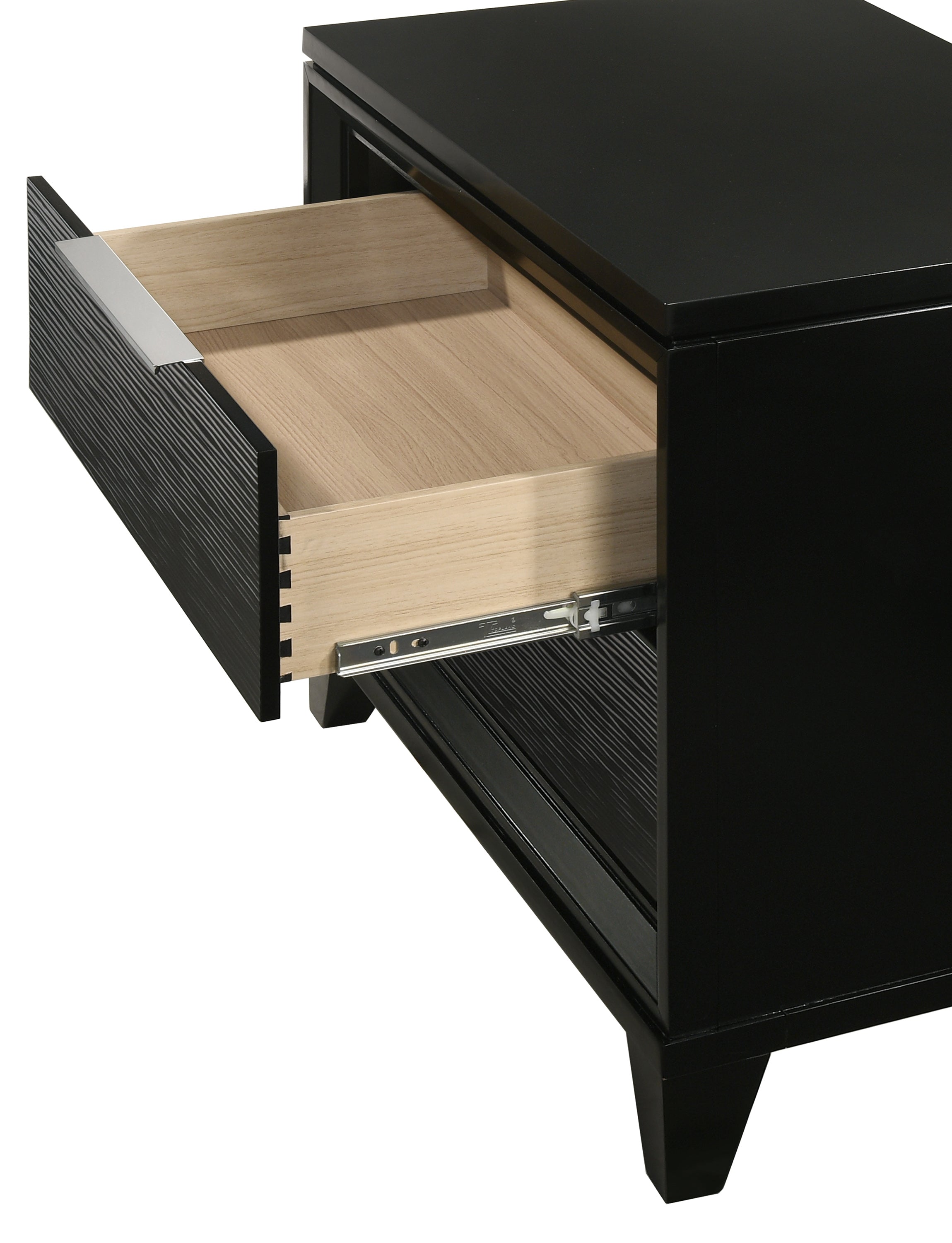 CRESSIDA B7350Q-5P (7-Piece Bedroom Set)