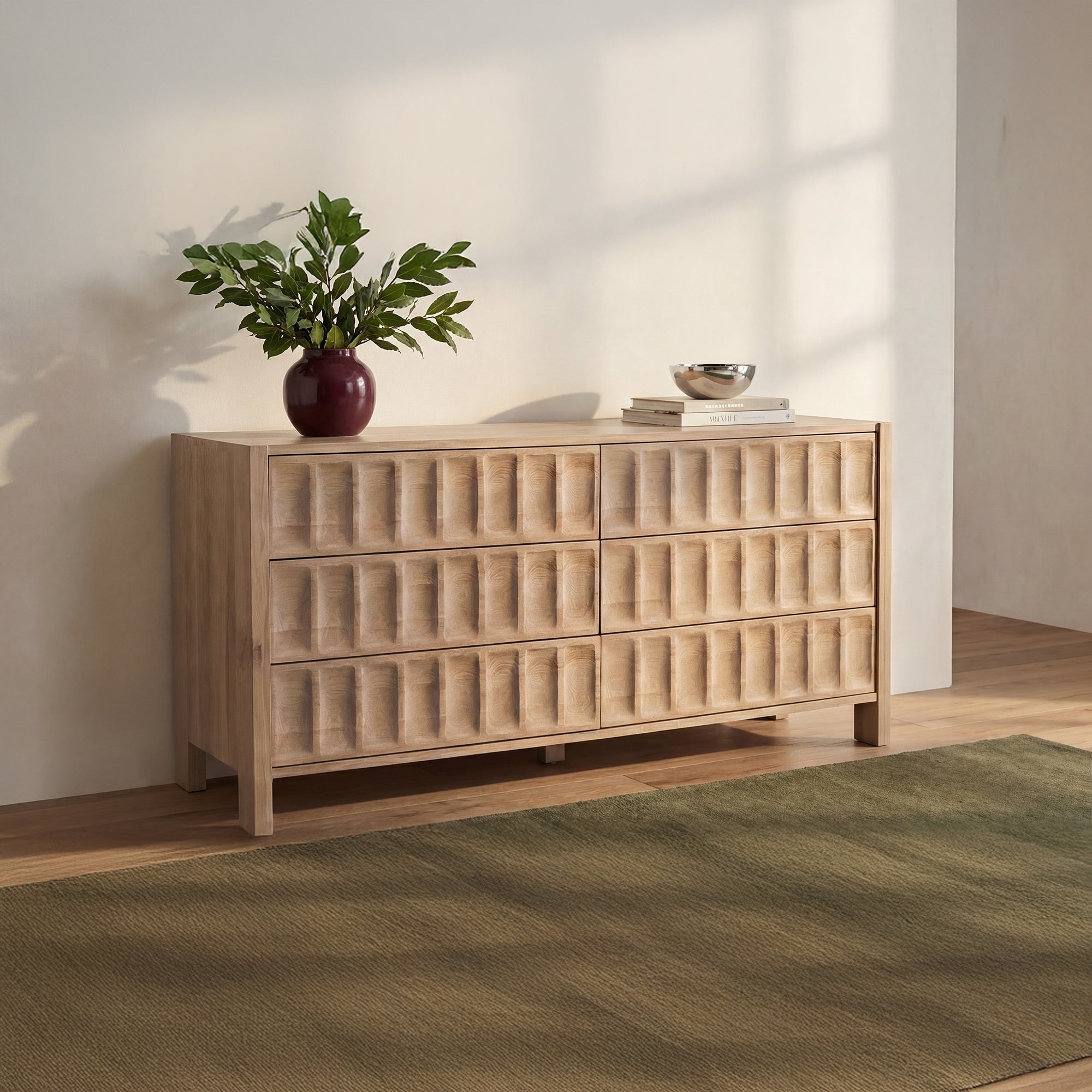 Roland Dresser Natural