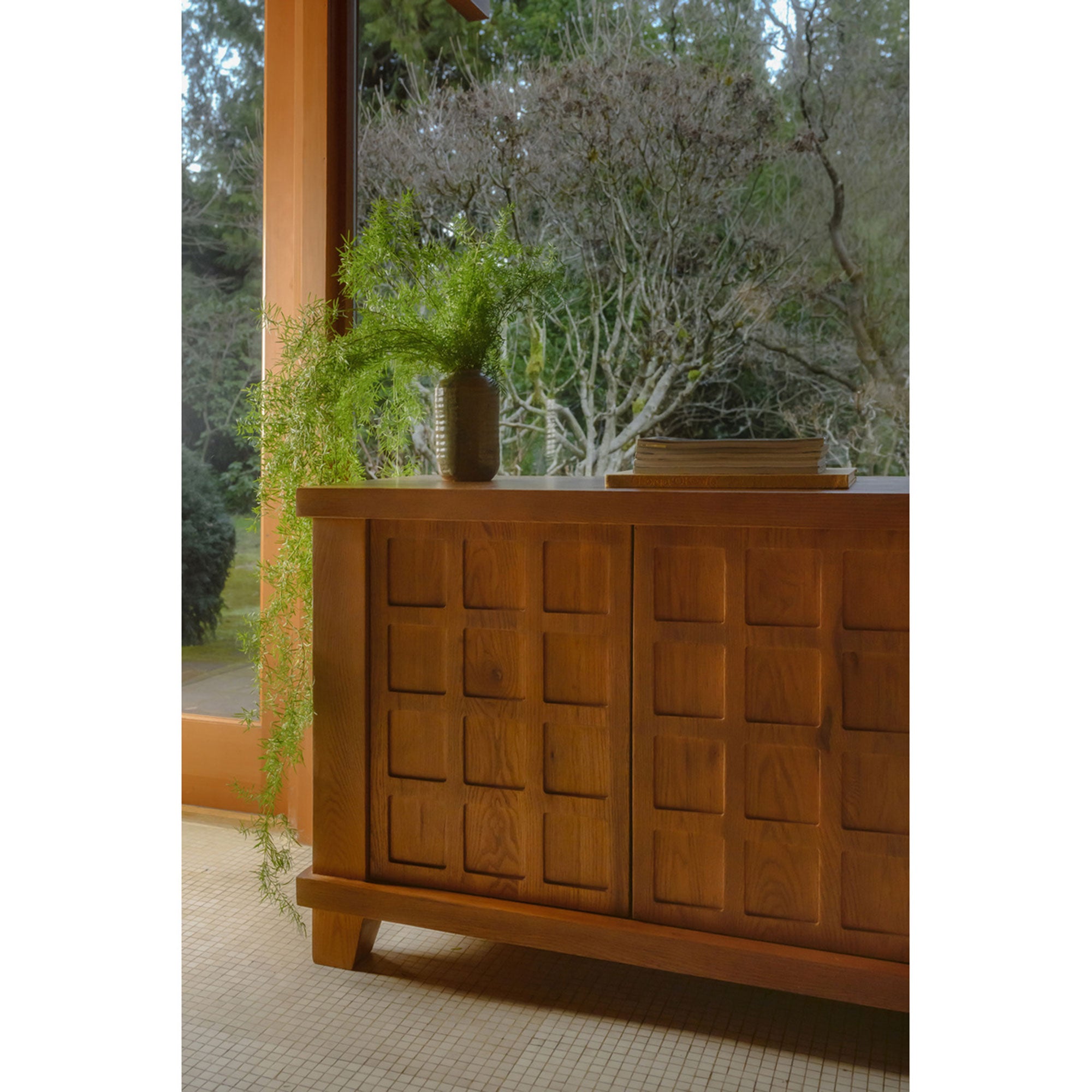 Enya Sideboard Red Oak