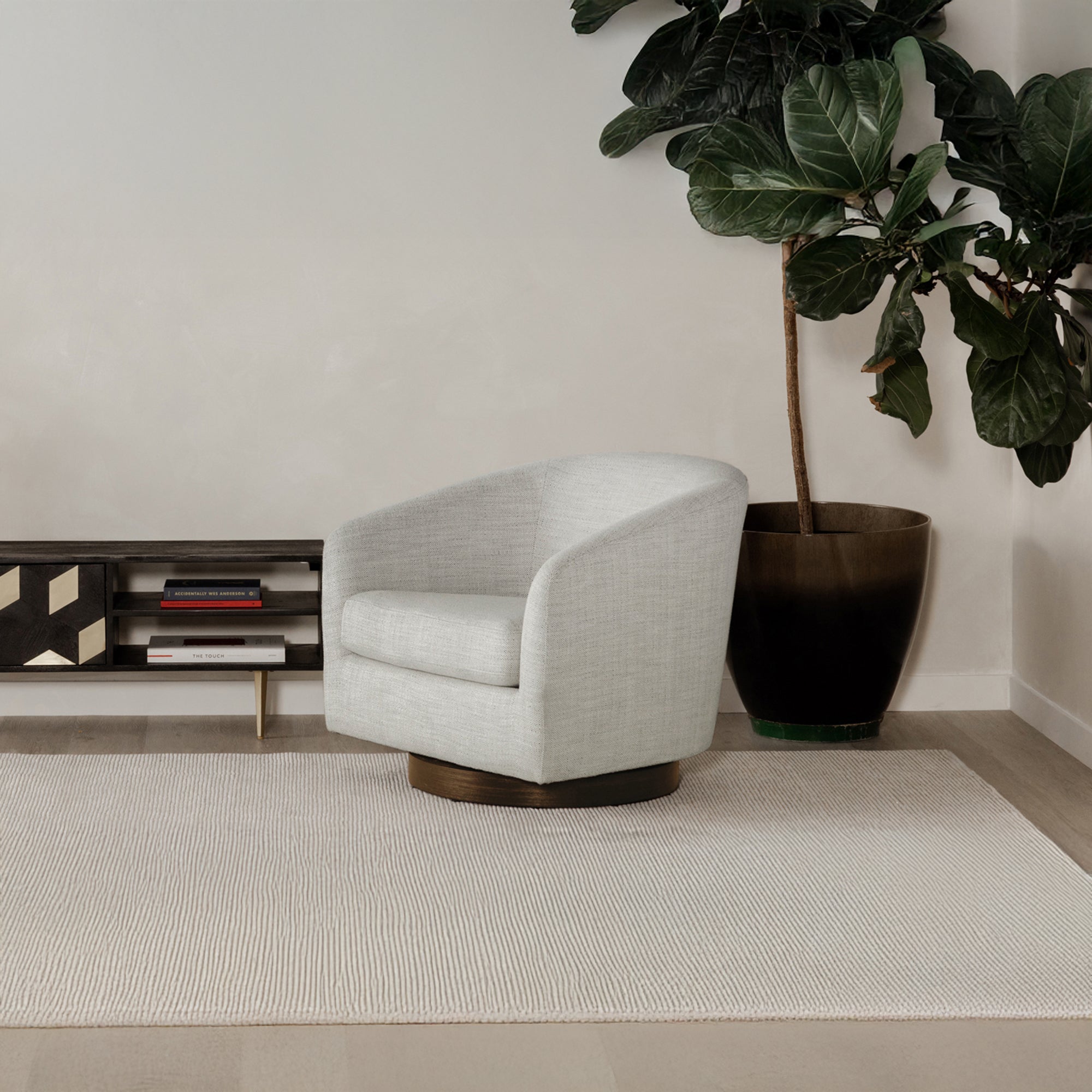 Oscy Swivel Chair Splashed White