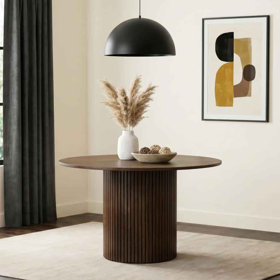 Hamlyn 47-inch Round Wood Dining Room Table Walnut