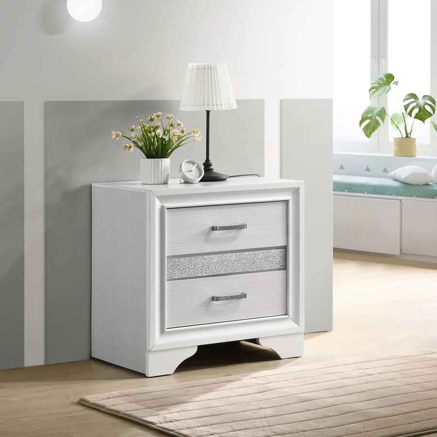 Miranda 3-drawer Nightstand Bedside Table White - Home & Sleep Outlet