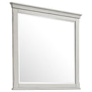 Franco 4-piece Queen Bedroom Set Distressed White