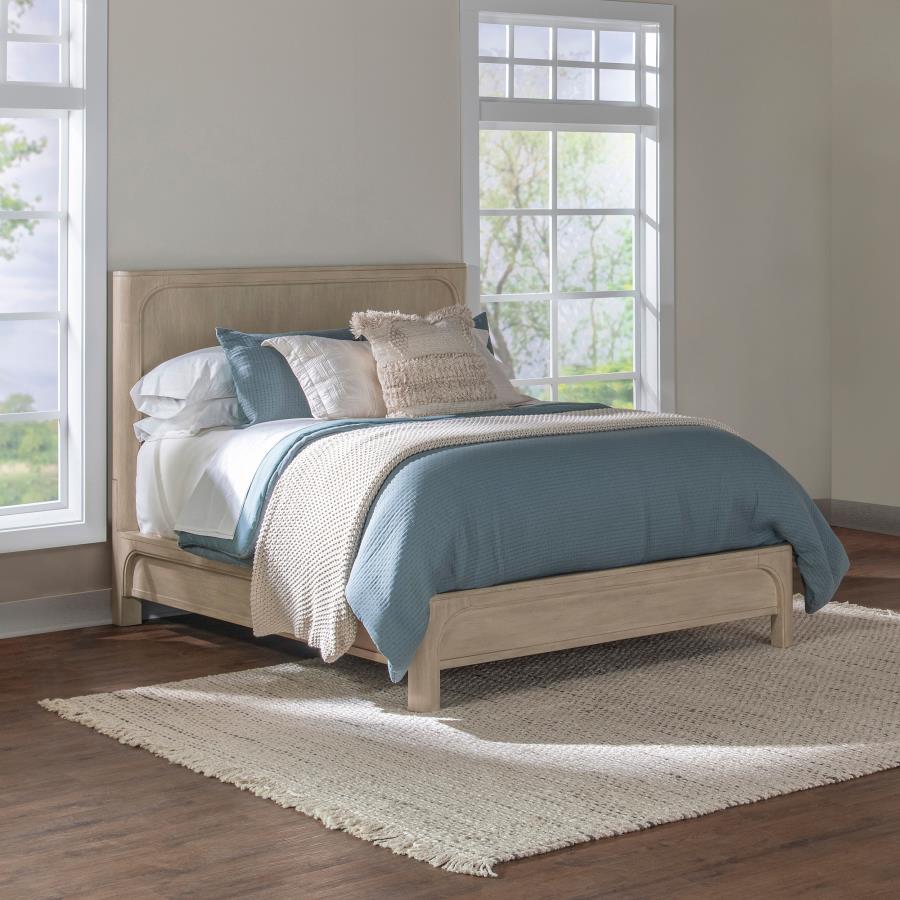 Home & Sleep Outlet - Solano 56-inch Queen Panel Bed Weathered Mango
