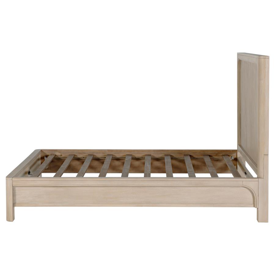 Home & Sleep Outlet - Solano 56-inch Queen Panel Bed Weathered Mango
