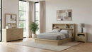 Hendricks 4-piece Eastern King Bedroom Set Light Oak