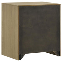 Hendricks 4-piece Eastern King Bedroom Set Light Oak