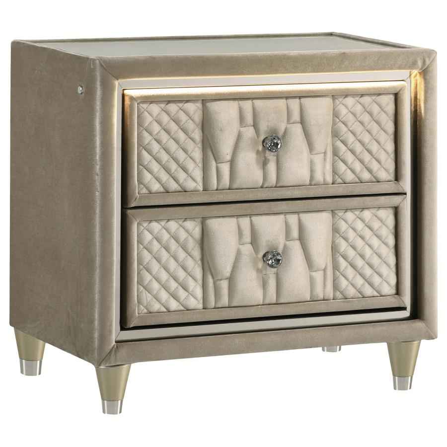 Lorient 5-piece California King Bedroom Set Ivory and Camel