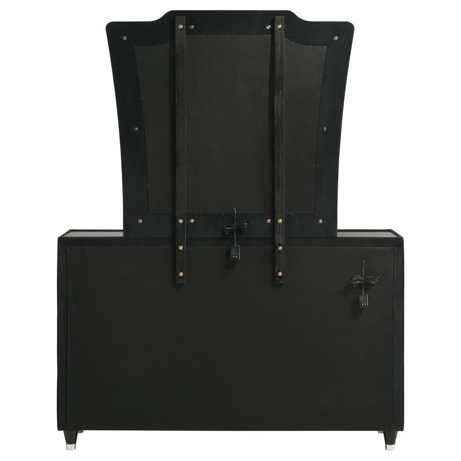 Home & Sleep Outlet - Lorient 8-drawer LED Dresser with Mirror Black