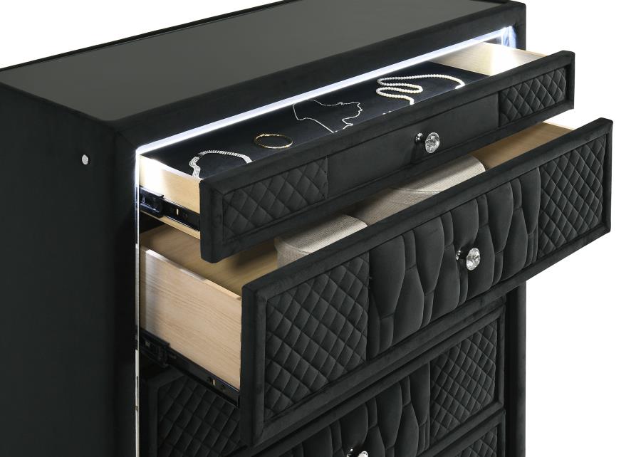 Home & Sleep Outlet - Lorient 5-drawer LED Chest of Drawers Black