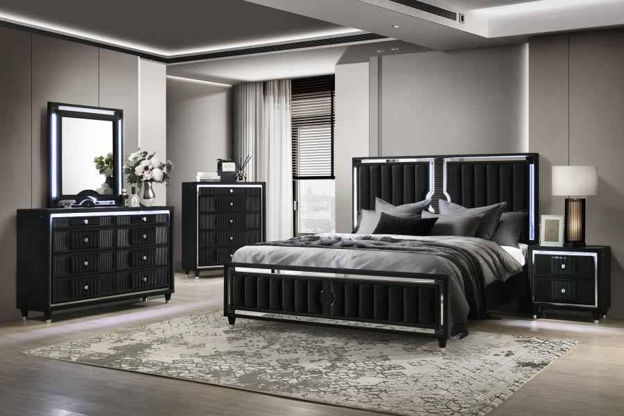 Ravenne 5-piece Velvet Upholstered California King LED Bedroom Set Black