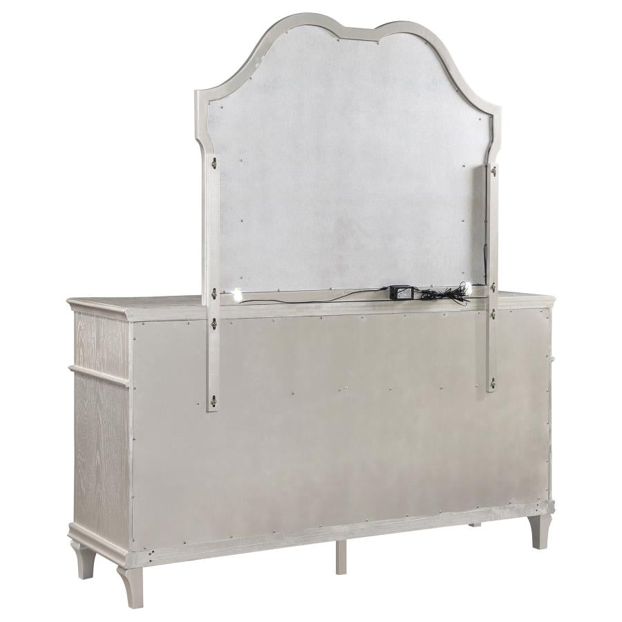 Evangeline 9-drawer Dresser with Mirror Silver Oak - Home & Sleep Outlet
