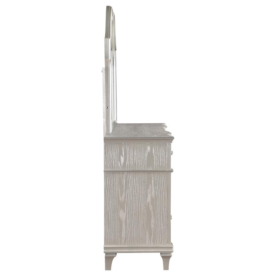 Evangeline 9-drawer Dresser with Mirror Silver Oak - Home & Sleep Outlet