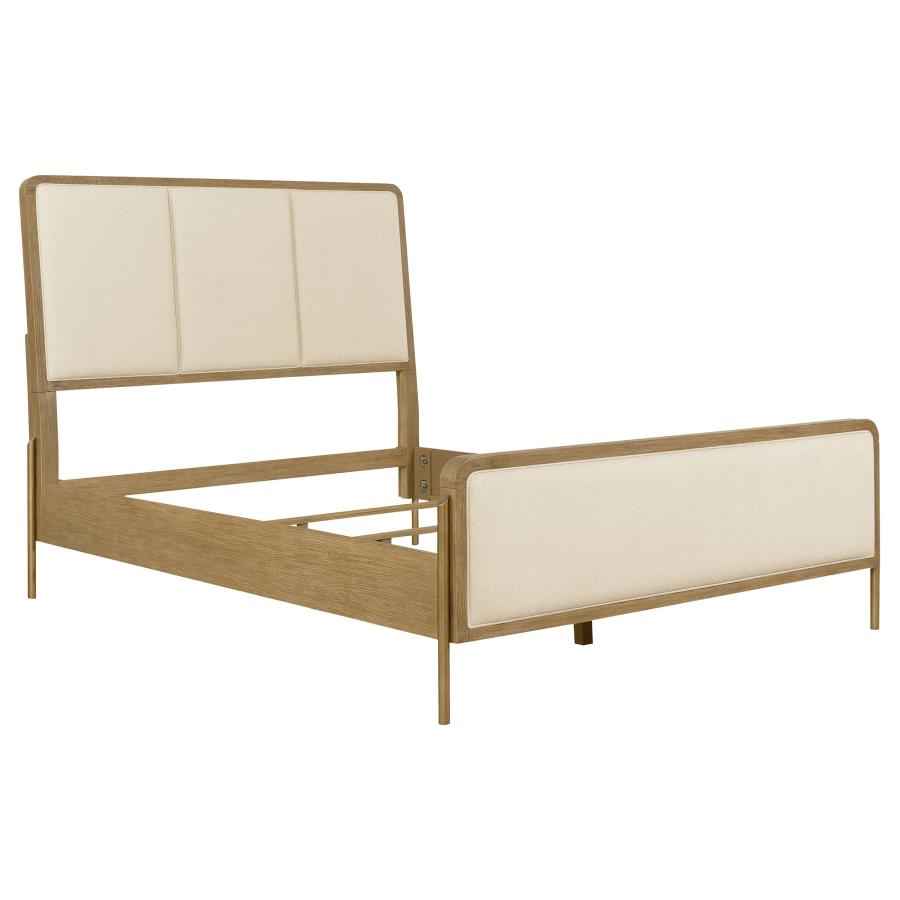 Arini 5-piece Eastern King Bedroom Set Cream and Sand Wash