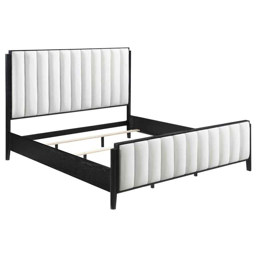 Brookmead 5-piece Upholstered Eastern King Bedroom Set Black