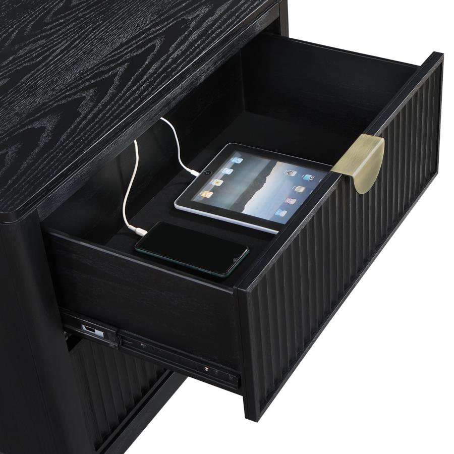 Brookmead 5-piece California King Bedroom Set Black