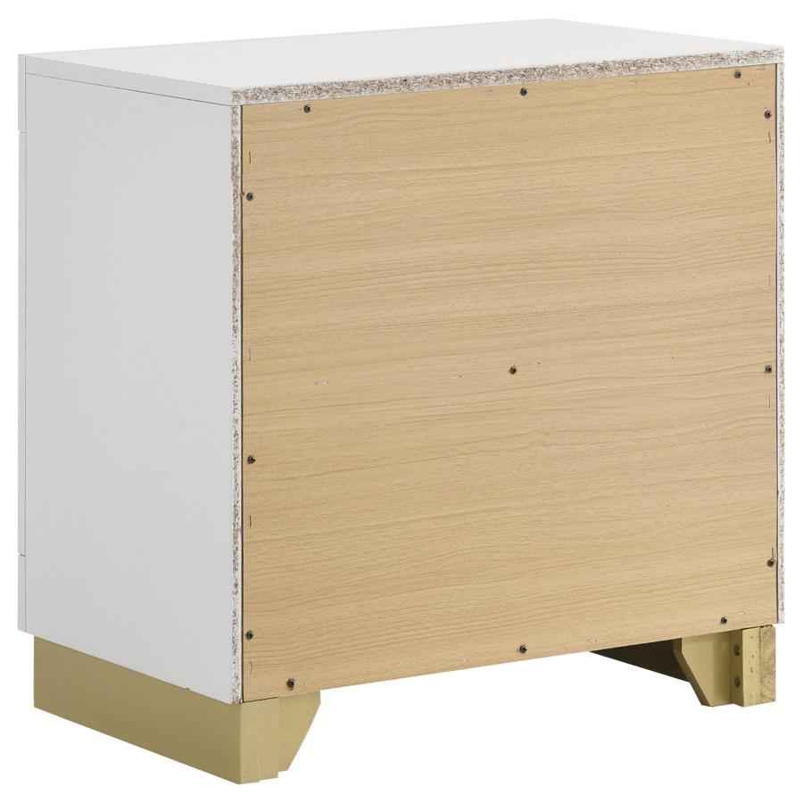Caraway 4-piece California King Bedroom Set White - Home & Sleep Outlet