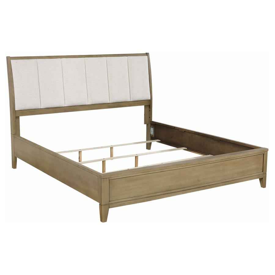 Granada 4-piece Eastern King Bedroom Set Natural Pine