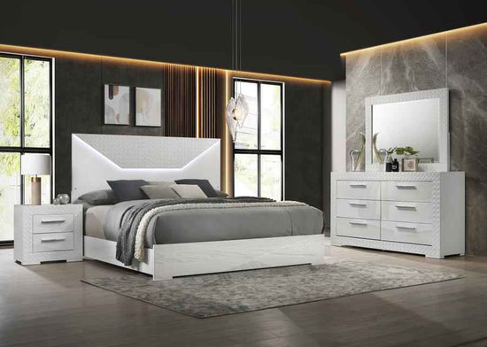 Ives 4-piece Eastern King Bedroom Set White High Gloss