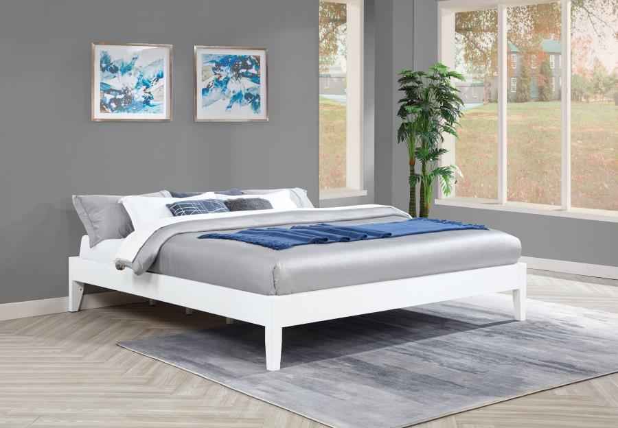 Hounslow Eastern King Universal Platform Bed White - Home & Sleep Outlet