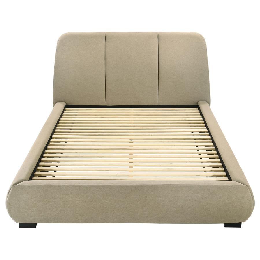 Home & Sleep Outlet - Mokena 46-inch Upholstered Queen Platform Bed Brown