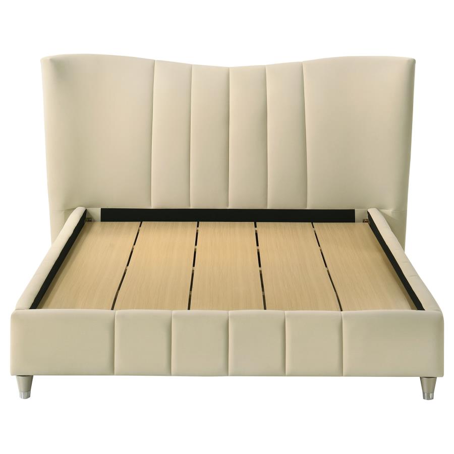 Home & Sleep Outlet - Evelyn Upholstered Queen Panel Platform Bed Ivory