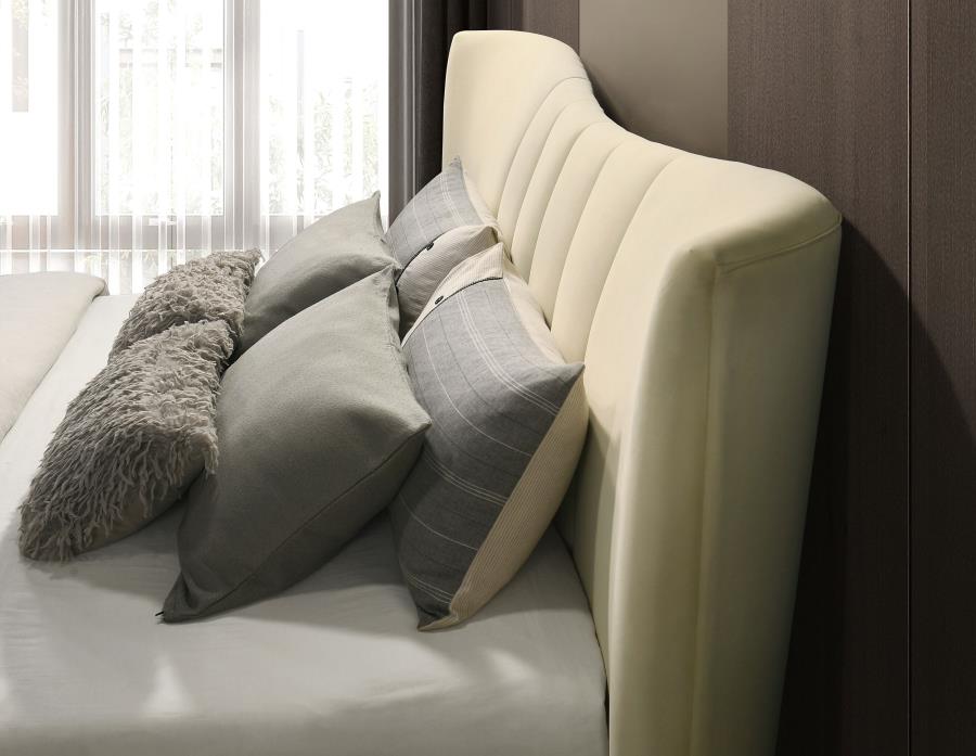 Home & Sleep Outlet - Evelyn Upholstered Queen Panel Platform Bed Ivory