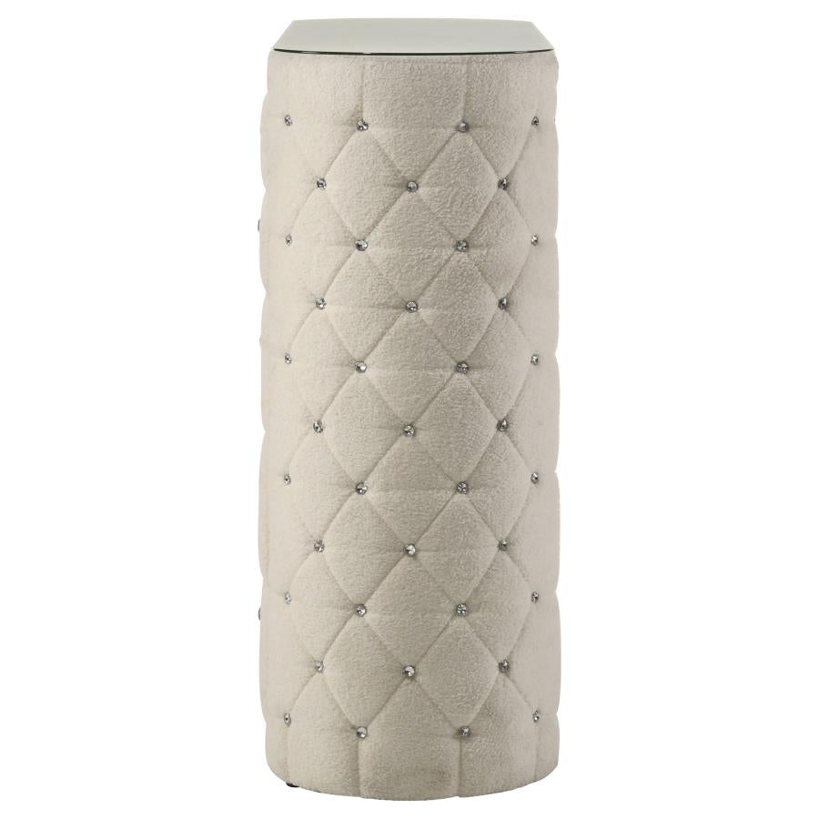 Home & Sleep Outlet - Sonya 5-drawer Upholstered Bedroom Chest of Drawers Ivory