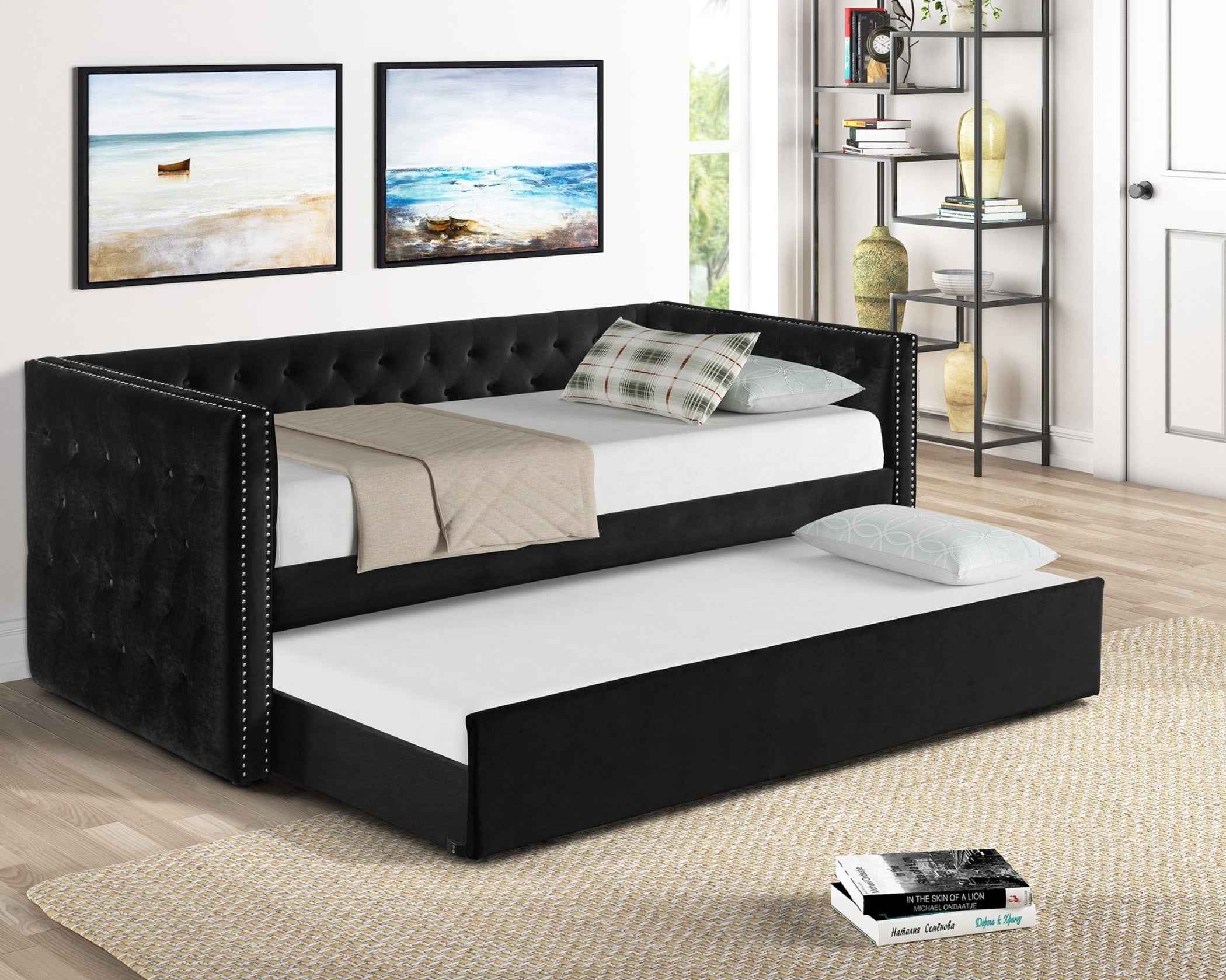 5335 Trina Black