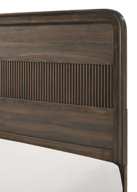 KINKAID B3500K-4P (6-Piece Bedroom Set)