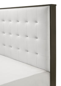 SHARPE B4100T-4P (6-Piece Bedroom Set)