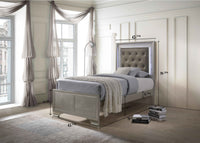 LYSSA B4300T-4P (5-Piece Bedroom Set)
