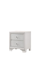 LYSSA B4312T-4P (5-Piece Bedroom Set)