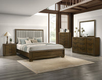 LAKECREST B6520K-4P (6-Piece Bedroom Set)