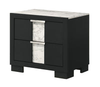 RANGLEY B6835K-5P (7-Piece Bedroom Set)
