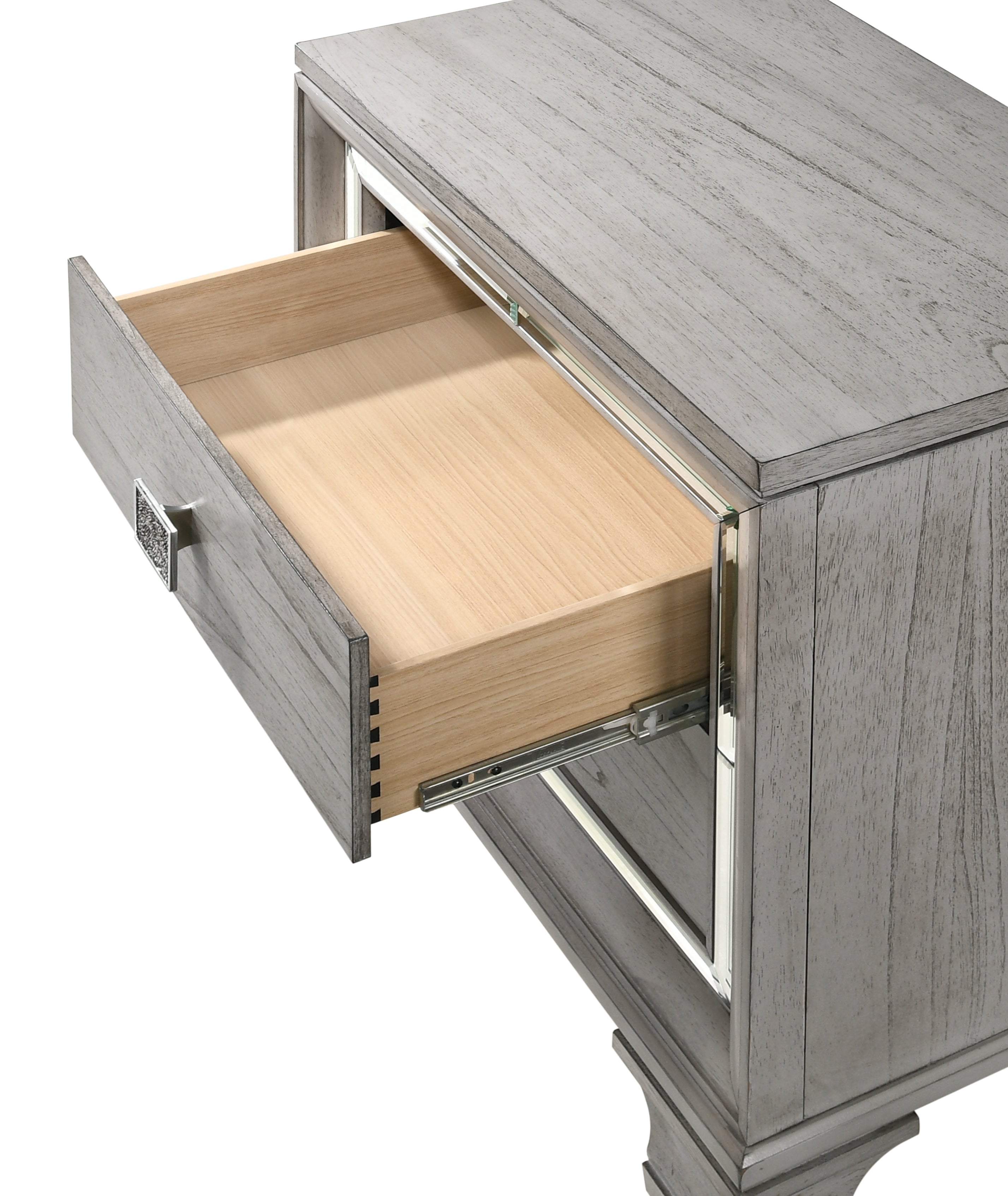 VAIL B7200K-4P (6-Piece Bedroom Set)