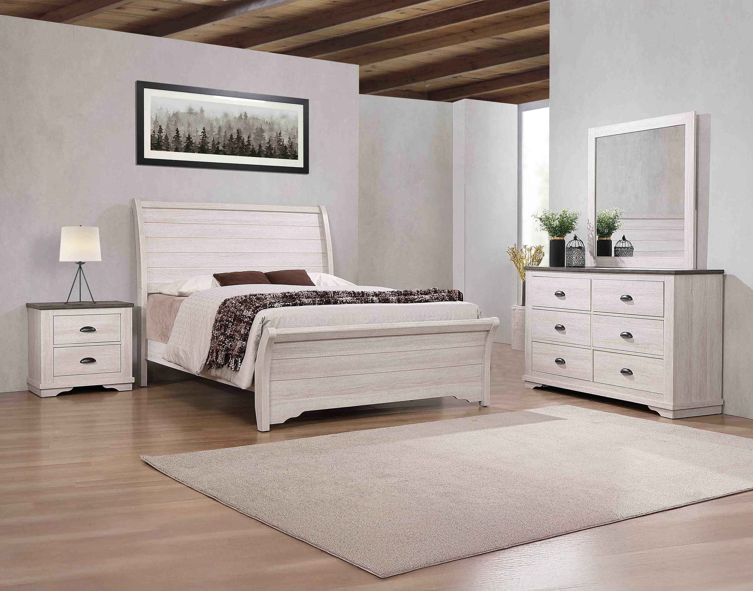 CORALEE B8130Q (3-Piece Bedroom Set)