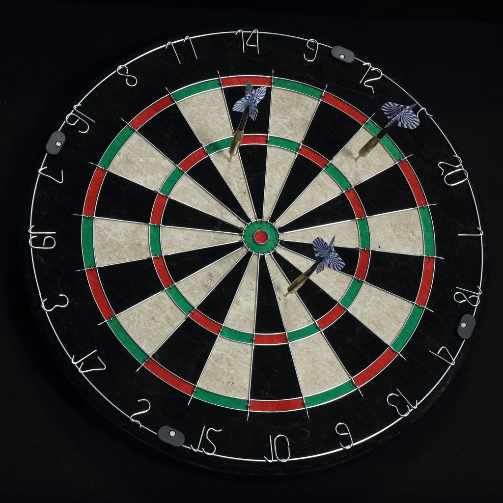 Bones-Dartboard-Cabinet-SSG-120405--Cabinet-with-Dartboard