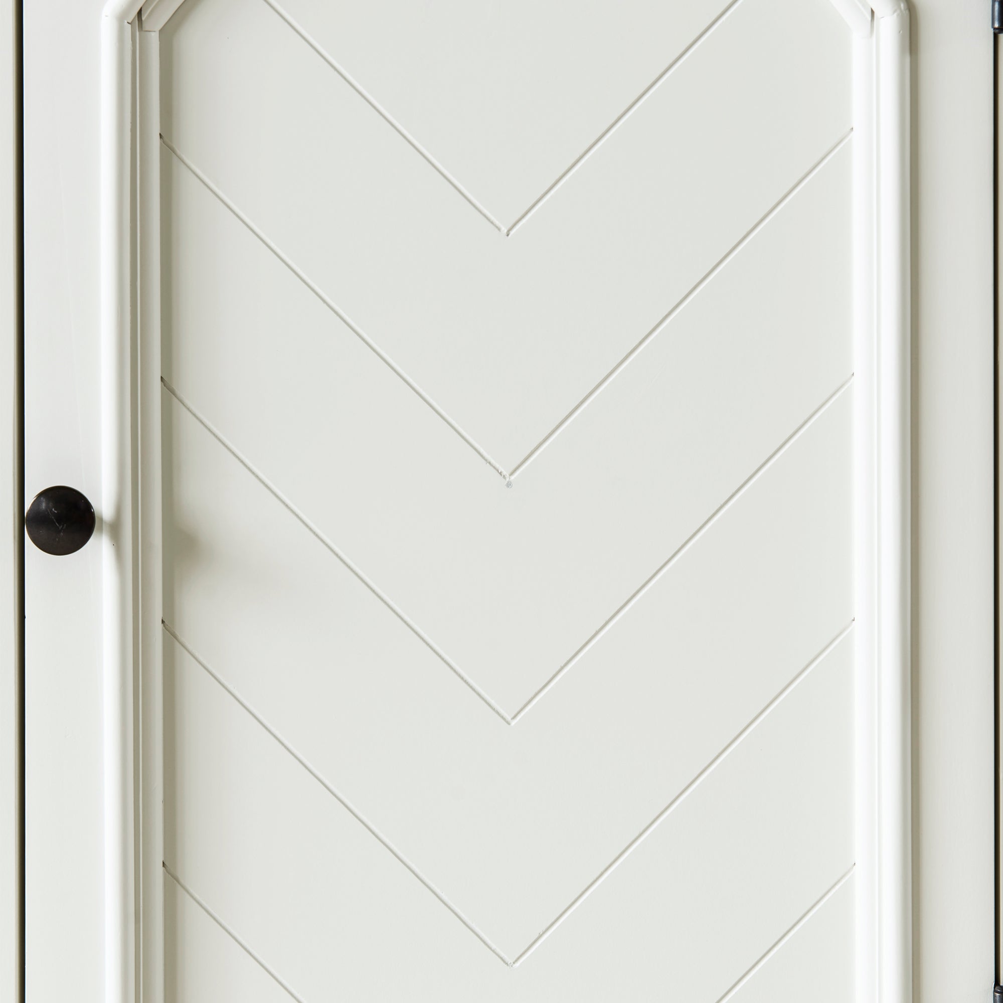 Brook-White-Dresser-&-Mirror-Set
