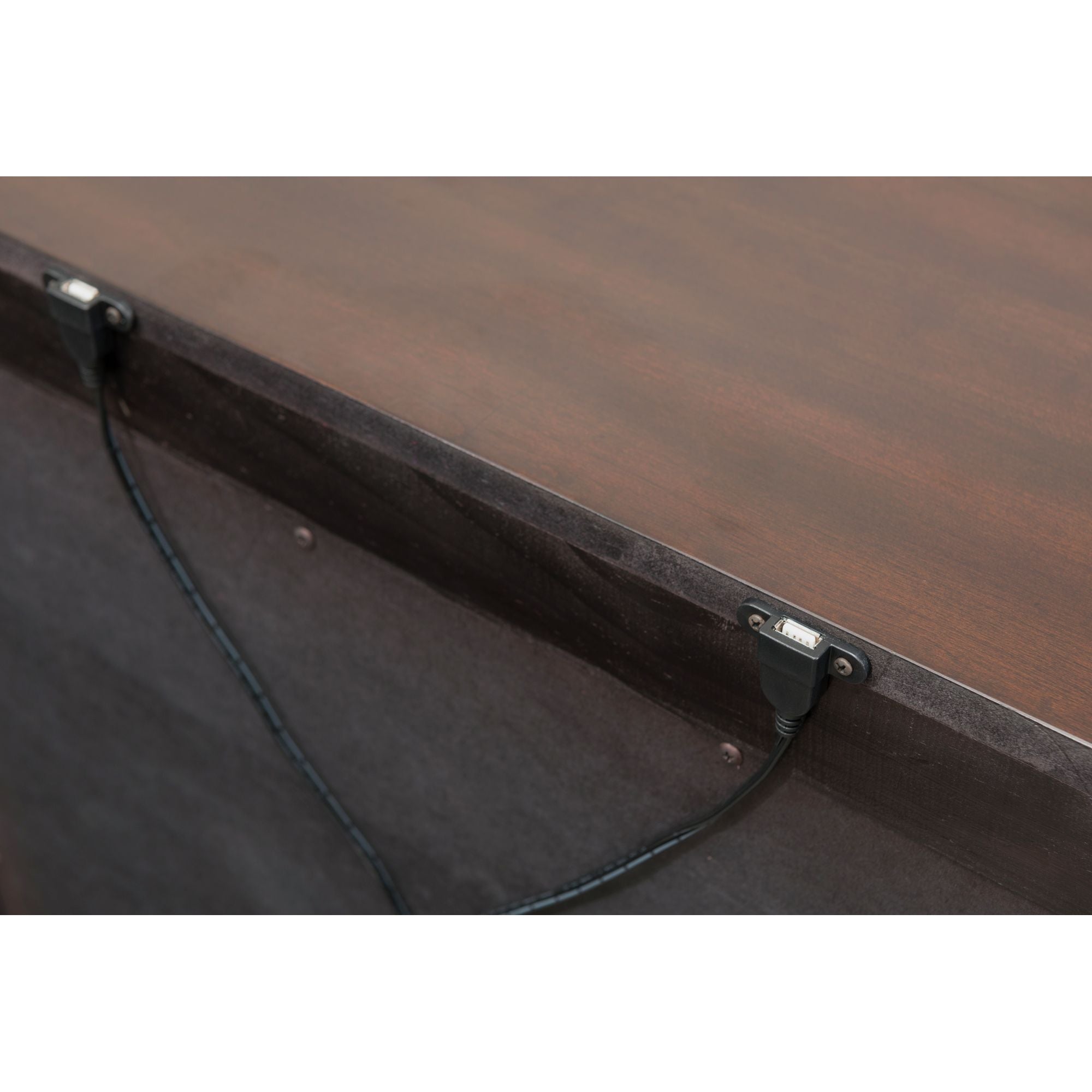 Classic-Nightstand-W/Usb