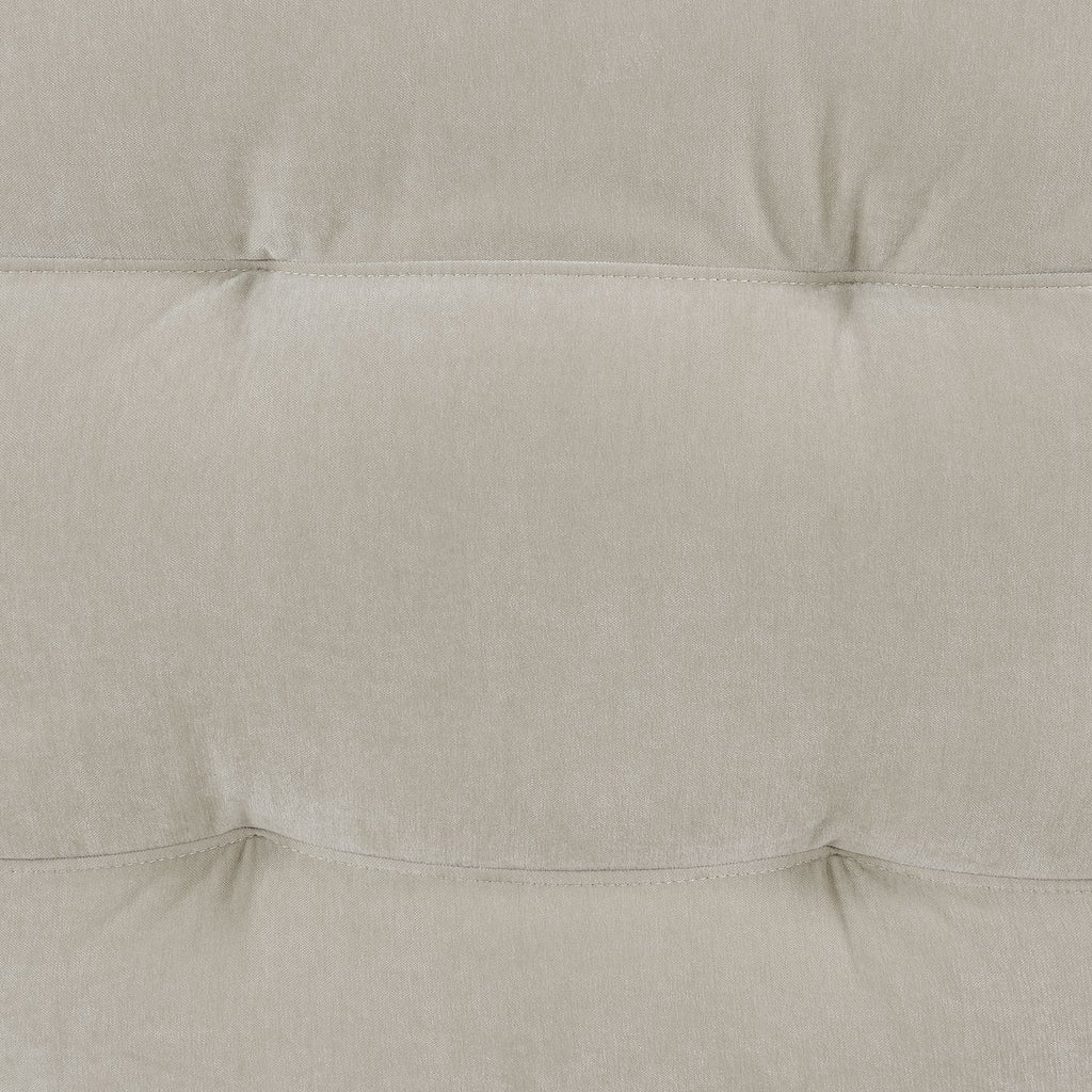Dominick Chaise in Amigo Linen